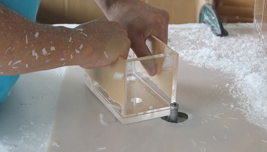 有機(jī)玻璃櫥柜